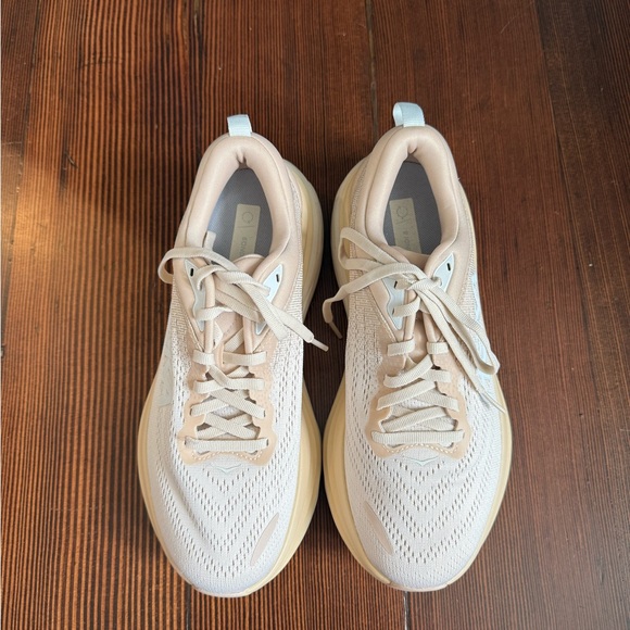 Women's Hoka Bondi 8 Sneakers Size 8 - Picture 5 of 6